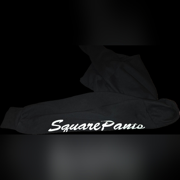 SpongeBob SquarePants Black Crewneck NWOT - Picture 3 of 3